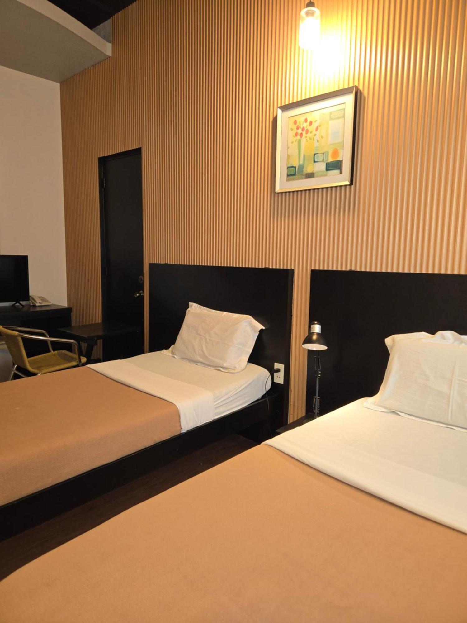 First Pacific Inn Davao Zewnętrze zdjęcie