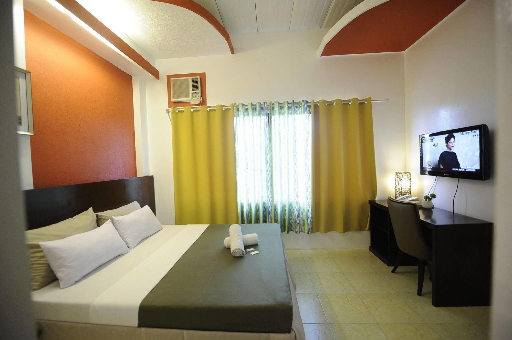 First Pacific Inn Davao Zewnętrze zdjęcie